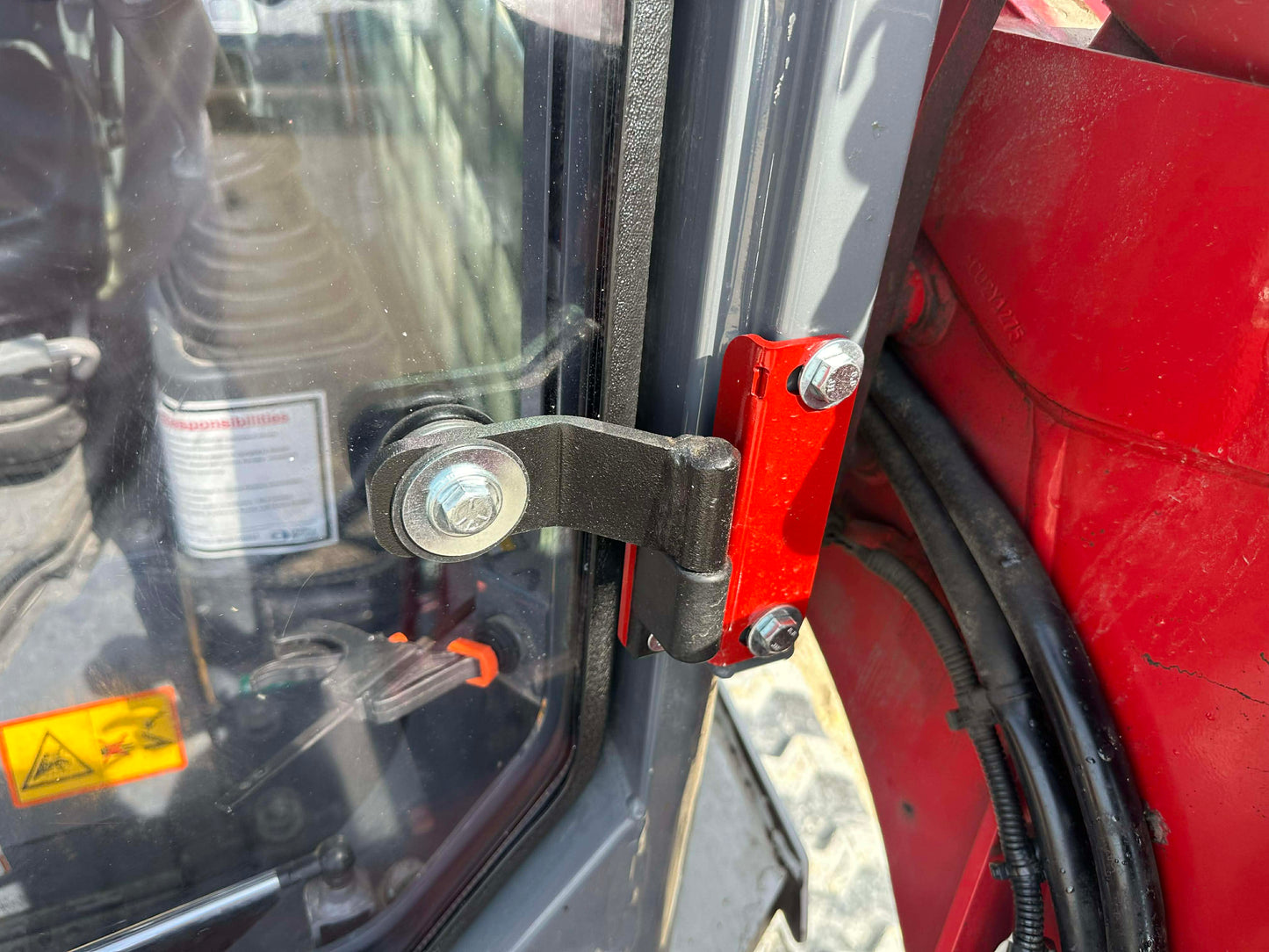 Takeuchi TL6R Skid Steer Door