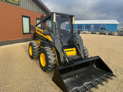 New Holland C / L / LS / LX Series skid steer door