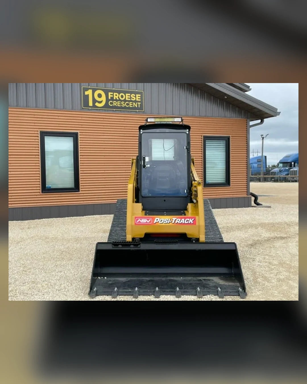 ASV SR Series product view