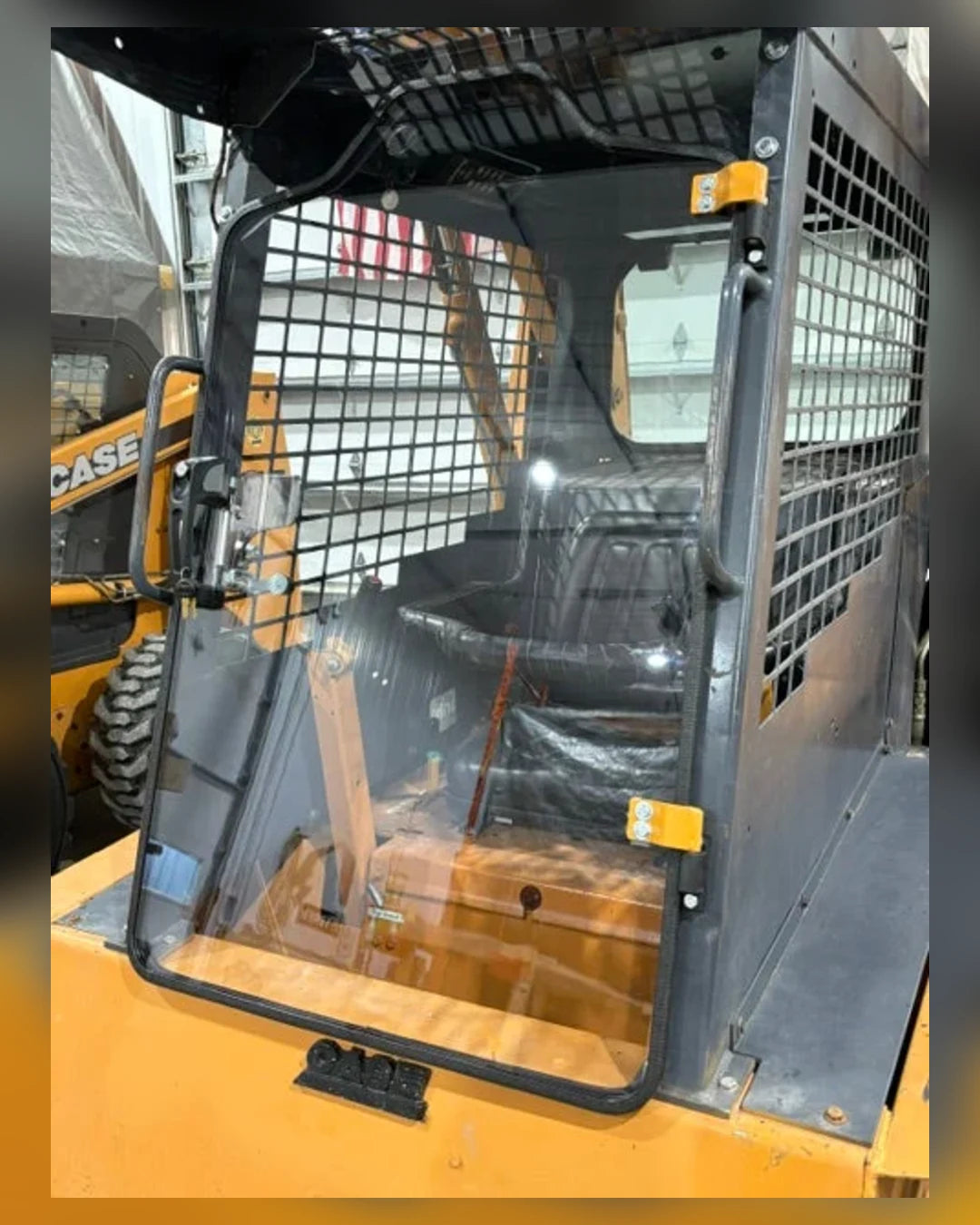 Case 1800 Series - 1845C product view