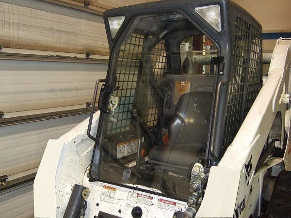 Bobcat G, F, & C Series Skid Steer Door 3